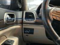 Jeep Grand Cherokee 2015 5p Limited V6/3.6 Aut Nav 4X2 IMG_0931