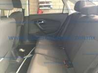 Volkswagen Vento 2021 4p Comfortline Plus L4/1.6 Man 2021 Volkswagen Vento Ingreso Interiores 16