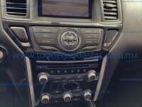 Nissan Pathfinder 2014  IMG_3908