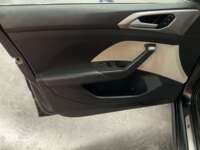 Volkswagen Taigun 2024 5p Comfortline L3/1.0/T Tiptronic 2024 Volkswagen Taigun Venta Interiores 15