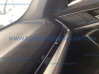 BMW iX2 2024 5p eDrive 30 EV 64.8 kWh 2024 BMW iX2 Ingreso Interiores 22