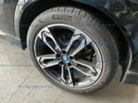 BMW iX2 2024 5p eDrive 30 EV 64.8 kWh 2024 BMW iX2 Ingreso Llantas 6
