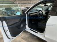 Tesla Modelo Y 2022 5p Autonomía Mayor IMG_1085