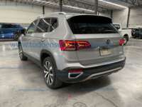 Volkswagen Taos 2023 5p Comfortline L4/1.4/T Tiptronic IMG_1383