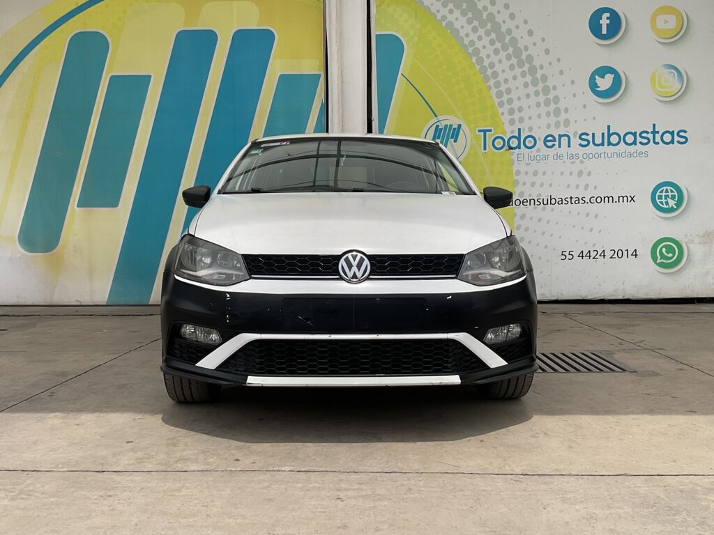 Volkswagen Vento 2021 4p Comfortline Plus L4/1.6 Man 2021 Volkswagen Vento Venta Exteriores 2