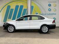 Volkswagen Vento 2021 4p Comfortline Plus L4/1.6 Man 2021 Volkswagen Vento Venta Exteriores 8