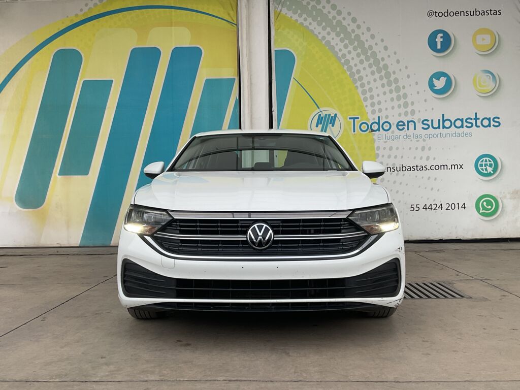 Volkswagen Jetta 2024 4p Trendline L4/1.4/T Tiptronic 2024 Volkswagen Jetta Venta Exteriores 2