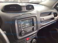 Jeep Renegade 2018 5p Latitude L4/1.8 Aut 2018 Jeep Renegade Ingreso Interiores 7