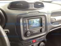 Jeep Renegade 2018 5p Latitude L4/1.8 Aut 2018 Jeep Renegade Ingreso Interiores 8