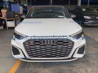 Audi A3 2024 4p 40 S-Line L4/2.0/T S-Tronic 2024 Audi A3 Ingreso Exteriores 1