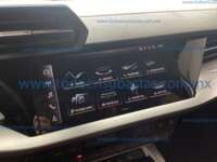 Audi A3 2024 4p 40 S-Line L4/2.0/T S-Tronic 2024 Audi A3 Ingreso Interiores 10