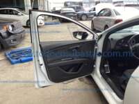 Seat León 2019 5p Cupra L4/2.0/T Aut 2019 Seat León Ingreso Interiores 0
