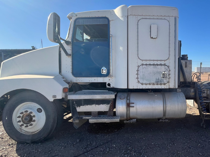 Kenworth T600B 2000  2000 Kenworth T600B Venta Exteriores 2