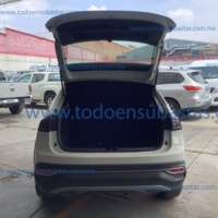 Volkswagen Nivus 2023 5p Highline L3/1.0/T Aut IMG_5704