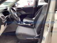 Volkswagen T-Cross 2022 5p Trendline L3/1.0/T Aut 2022 Volkswagen T-Cross Ingreso Interiores 1