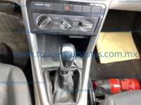 Volkswagen T-Cross 2022 5p Trendline L3/1.0/T Aut 2022 Volkswagen T-Cross Ingreso Interiores 12