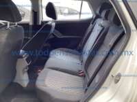 Volkswagen T-Cross 2022 5p Trendline L3/1.0/T Aut 2022 Volkswagen T-Cross Ingreso Interiores 16