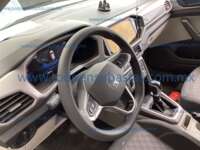 Volkswagen T-Cross 2022 5p Trendline L3/1.0/T Aut 2022 Volkswagen T-Cross Ingreso Interiores 2
