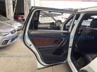 Volkswagen Tiguan 2024 5p R-Line L4/2.0/T DSG 2024 Volkswagen Tiguan Ingreso Interiores 17