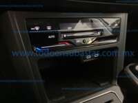 Volkswagen Polo 2024 5p Highline L3/1.0/T Aut 2024 Volkswagen Polo Ingreso Interiores 11