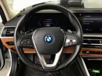 BMW Serie 3 2024 4p 330e PHEV L4/2.0/T Aut 2024 BMW Serie 3 Venta Interiores 1