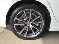 BMW Serie 3 2024 4p 330e PHEV L4/2.0/T Aut 2024 BMW Serie 3 Venta Llantas 7