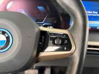 BMW iX 2024 5p xDrive 40 EV 76.6 kWh 2024 BMW iX Venta Interiores 6