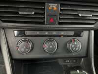 Volkswagen Jetta 2022 4p Comfortline L4/1.4/T Aut 2022 Volkswagen Jetta Venta Interiores 12
