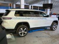 Jeep Grand Cherokee 2025 Limited V6, Aut., 4x2 3 filas, QC, 5ptas., 7p 2025 Jeep Grand Cherokee Ingreso Exteriores 3