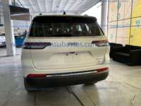 Jeep Grand Cherokee 2025 Limited V6, Aut., 4x2 3 filas, QC, 5ptas., 7p 2025 Jeep Grand Cherokee Ingreso Exteriores 5