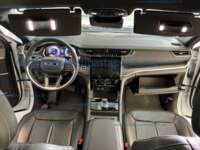 Jeep Grand Cherokee 2025 Limited V6, Aut., 4x2 3 filas, QC, 5ptas., 7p 2025 Jeep Grand Cherokee Ingreso Interiores 11