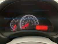 Nissan Versa 2018 4p Sense L4/1.6 Man IMG_2162