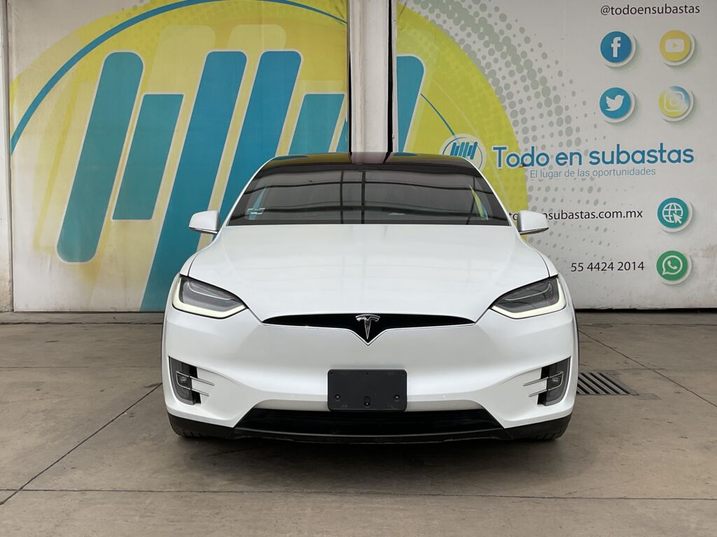 Tesla Modelo X 2020 5p 100D 6 Asientos Aut 2020 Tesla Modelo X Venta Exteriores 2