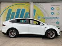 Tesla Modelo X 2020 5p 100D 6 Asientos Aut 2020 Tesla Modelo X Venta Exteriores 4