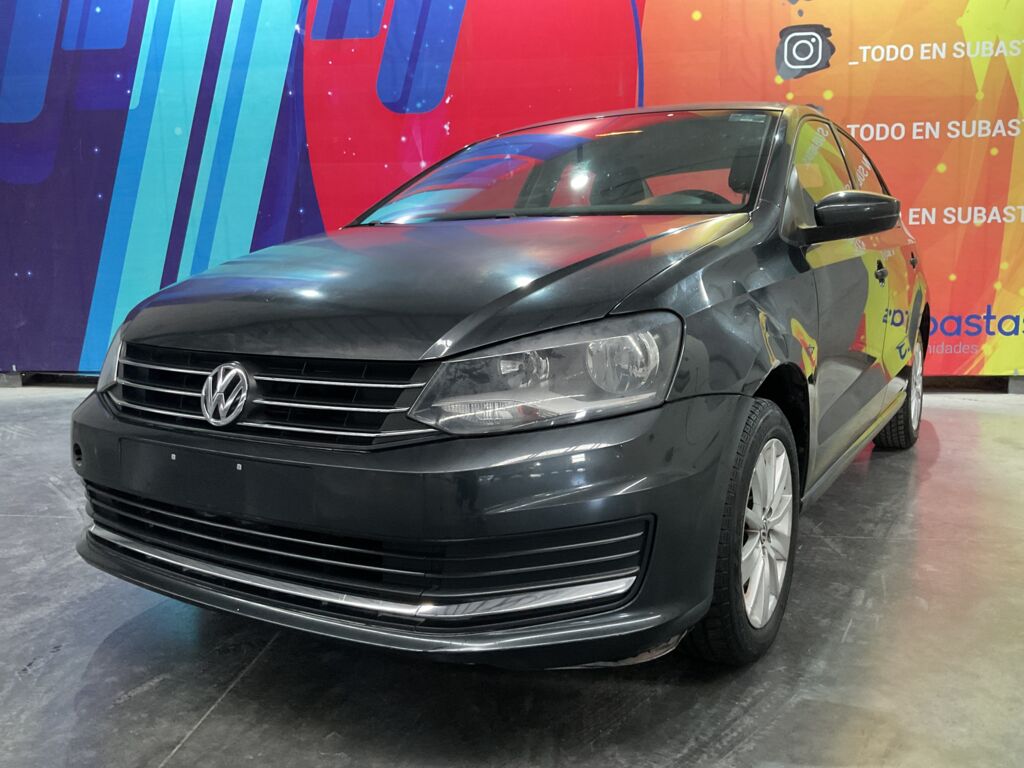Imagen principal de Volkswagen Vento 2020 4p Comfortline L4/1.6 Tiptronic
