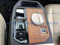 BMW iX 2023 5p xDrive 40 EV 76.6 kwh IMG_1725