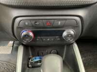Chevrolet Onix 2021 4p LT L3/1.0/T Aut 2021 Chevrolet Onix Venta Interiores 9