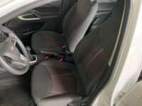 Chevrolet Aveo 2022 4p LT L4/1.5 Man      2022 Chevrolet Aveo Venta Interiores 16