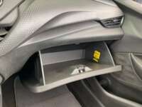 Chevrolet Onix 2022 4p LS L3/1.0/T Aut  2022 Chevrolet Onix Venta Interiores 15