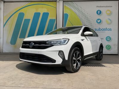 Volkswagen Nivus 2023 5p Highline L3/1.0/T Tiptronic