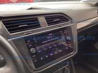 Volkswagen Tiguan 2024 5p Comfortline L4/1.4/T DSG 7 Pas 2024 Volkswagen Tiguan Ingreso Interiores 10
