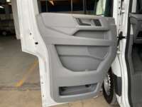 Volkswagen Crafter 2024 5p e-Crafter EV 35.8 kWh 3.5/Ton MWB 2024 Volkswagen Crafter Venta Interiores 17