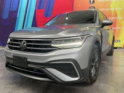 Volkswagen Tiguan 2024 5p Comfortline L4/1.4/T DSG