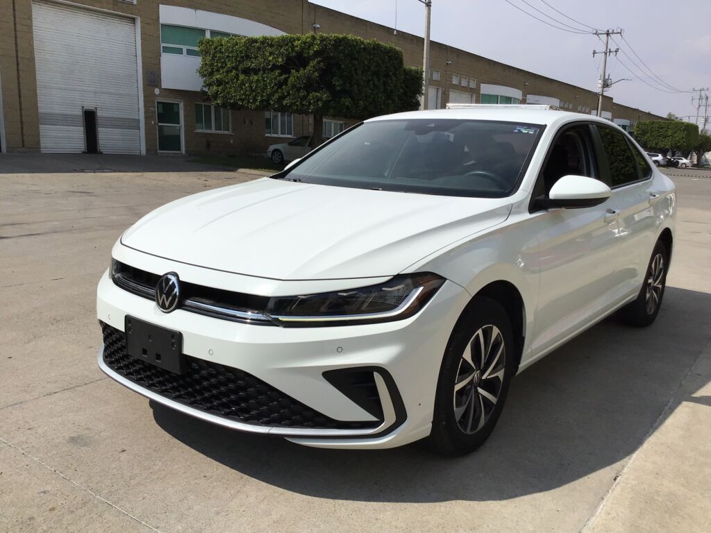 Imagen principal de Volkswagen Jetta 2025 4p Comfortline L4/1.4/T Tiptronic Línea Nueva