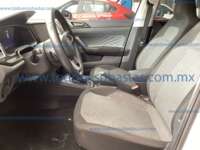 Volkswagen Polo 2024 5p Comfortline L3/1.0/T Tiptronic Línea Nueva 2024 Volkswagen Polo Ingreso Interiores 1