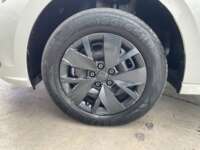 Volkswagen Polo 2024 5p Track L4/1.6 Man 2024 Volkswagen Polo Venta Llantas 1