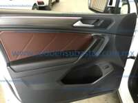 Volkswagen Tiguan 2024 5p R-Line L4/2.0/T DSG 4 Motion 2024 Volkswagen Tiguan Ingreso Interiores 12