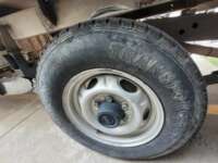 Nissan NP300 Chasis Cabina 2014  2014 Nissan NP300 Chasis Cabina Venta Llantas 1