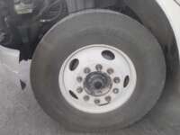 Freightliner M2 52K 2013  2013 Freightliner M2 52K Venta Llantas 4
