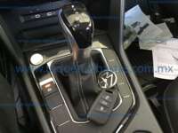 Volkswagen Taos 2025 5p Highline L4/1.4/T Tiptronic 2025 Volkswagen Taos Ingreso Interiores 11
